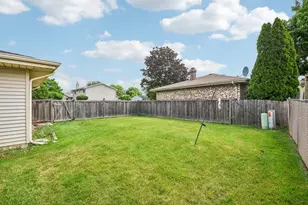 410 Flint Trail, Carol Stream, IL 60188 - Photo 34