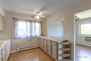 25 E Palatine Rd, Arlington Heights, IL 60004 - Photo 16