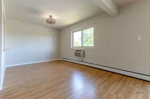 25 E Palatine Rd, Arlington Heights, IL 60004 - Photo 12
