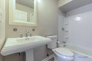 25 E Palatine Rd, Arlington Heights, IL 60004 - Photo 20