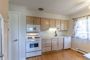 25 E Palatine Rd, Arlington Heights, IL 60004 - Photo 14