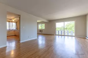 25 E Palatine Rd, Arlington Heights, IL 60004 - Photo 8