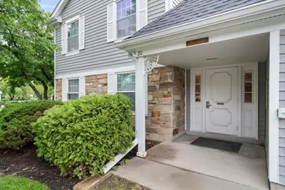 251 Appletree Court #Z1, Buffalo Grove, IL 60089 - Photo 2