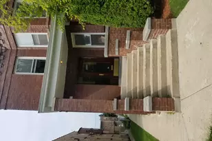 5226 W Hutchinson St, Chicago, IL 60641 - Photo 2