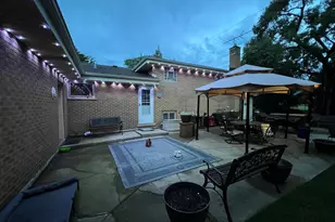 499 Gilbert Dr, Wood Dale, IL 60191 - Photo 24