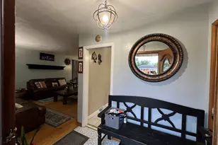 499 Gilbert Dr, Wood Dale, IL 60191 - Photo 4