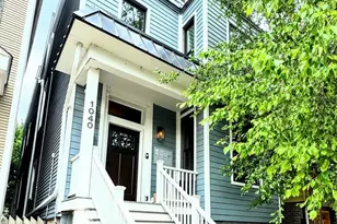 1040 W Roscoe St, Chicago, IL 60657 - Photo 1