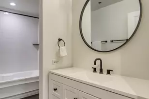 1250 S Michigan Ave, Chicago, IL 60605 - Photo 14