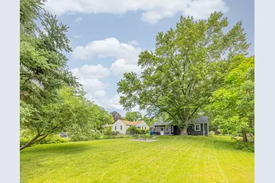 610 S 2nd Street, West Dundee, IL 60118 - Photo 6