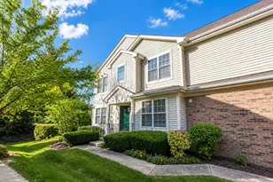 54 Egg Harbour Ct, Schaumburg, IL 60173 - Photo 2