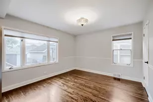 5125 N Sayre Ave, Chicago, IL 60656 - Photo 10