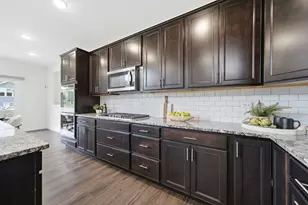 13005 Timber Wood Cir, Plainfield, IL 60585 - Photo 16