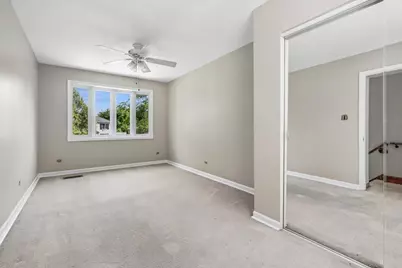 461 Uvedale Road, Riverside, IL 60546 - Photo 14