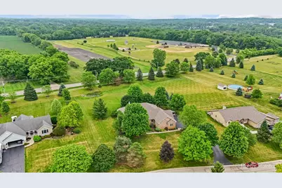 8316 Eagle Ridge, Spring Grove, IL 60081 - Photo 2