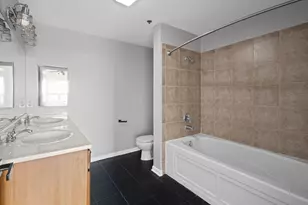 100 N Hermitage Ave, Chicago, IL 60612 - Photo 14