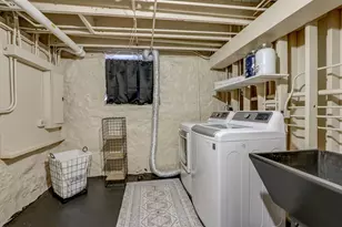 835 N Ellsworth St, Naperville, IL 60563 - Photo 36