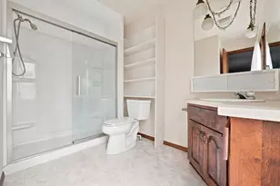 1621 Sleepy Hollow Ln, Dekalb, IL 60115 - Photo 22