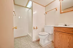 1621 Sleepy Hollow Ln, Dekalb, IL 60115 - Photo 34
