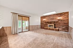 1621 Sleepy Hollow Ln, Dekalb, IL 60115 - Photo 16