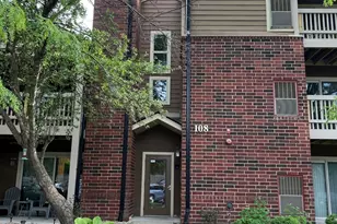 108 Glengarry Dr, Bloomingdale, IL 60108 - Photo 1