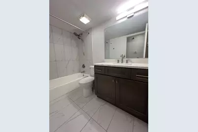 108 Glengarry Drive #102, Bloomingdale, IL 60108 - Photo 16