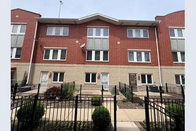 2426 W 32nd Place, Chicago, IL 60608 - Photo 1