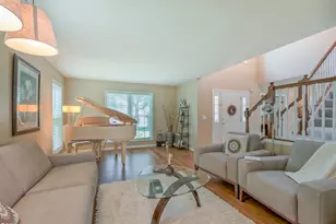 1337 Saddlebrook Rd, Bartlett, IL 60103 - Photo 10