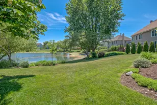 1337 Saddlebrook Rd, Bartlett, IL 60103 - Photo 6