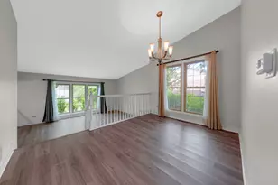 31 French Ct, Mundelein, IL 60060 - Photo 6