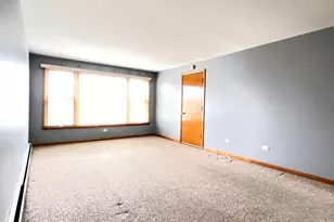 5217 W 87th St, Oak Lawn, IL 60453 - Photo 6