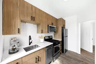 6230 N Kenmore Ave, Chicago, IL 60660 - Photo 2