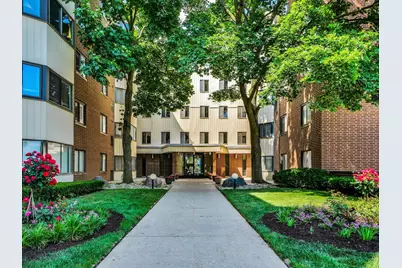 5500 Lincoln Avenue #414E, Morton Grove, IL 60053 - Photo 6