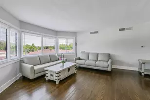5500 Lincoln Ave, Morton Grove, IL 60053 - Photo 10
