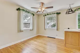 1552 Manchester Ave, Westchester, IL 60154 - Photo 12