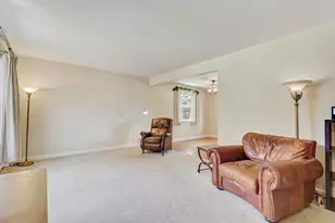 1552 Manchester Ave, Westchester, IL 60154 - Photo 8