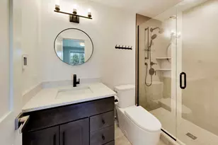 1201 Manzella Lane, Glenview, IL 60025 - Photo 26