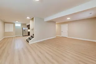 1201 Manzella Lane, Glenview, IL 60025 - Photo 34