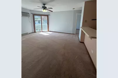 4312 W Shamrock Lane #2D, McHenry, IL 60050 - Photo 12