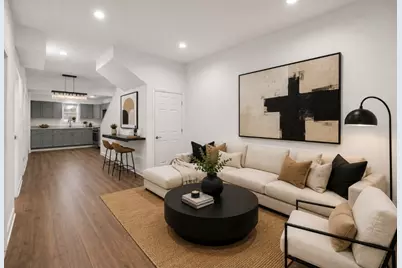 8008 S Muskegon Avenue, Chicago, IL 60617 - Photo 2