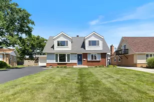 5446 Highland Ct, Crestwood, IL 60418 - Photo 1