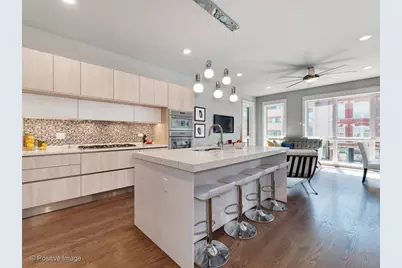 1428 W Grand Avenue #2, Chicago, IL 60642 - Photo 4