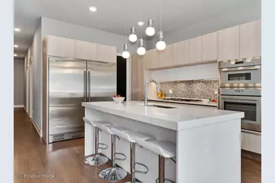 1428 W Grand Avenue #2, Chicago, IL 60642 - Photo 2