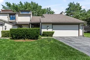 2634 Smith St, Rolling Meadows, IL 60008 - Photo 1