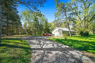 712 S Plum Grove Road, Palatine, IL 60067 - Photo 1
