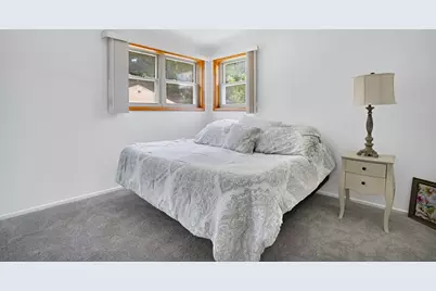 7943 S Kilpatrick Avenue, Chicago, IL 60652 - Photo 6
