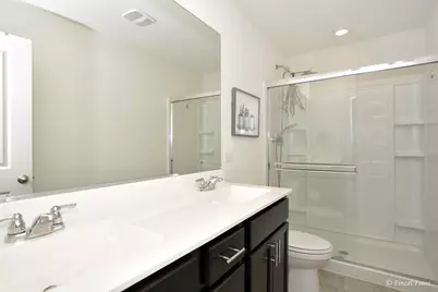 3834 Gansett Parkway, Elgin, IL 60124 - Photo 8