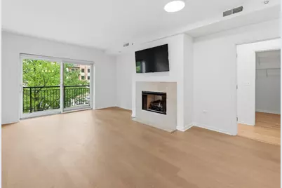 135 S York Street #214, Elmhurst, IL 60126 - Photo 6