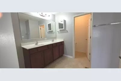 385 Bluegrass Parkway, Oswego, IL 60543 - Photo 20