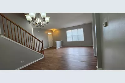 385 Bluegrass Parkway, Oswego, IL 60543 - Photo 8
