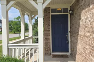 385 Bluegrass Pkwy, Oswego, IL 60543 - Photo 4